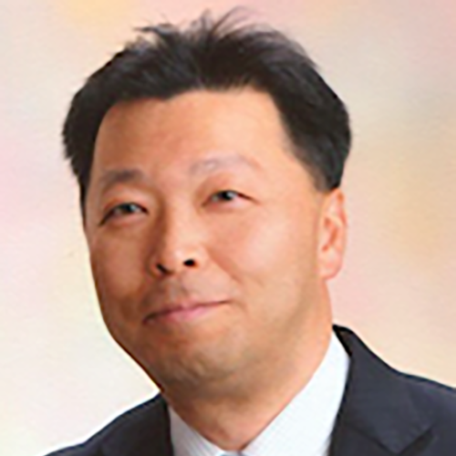 システム情報学部長 臼井英之